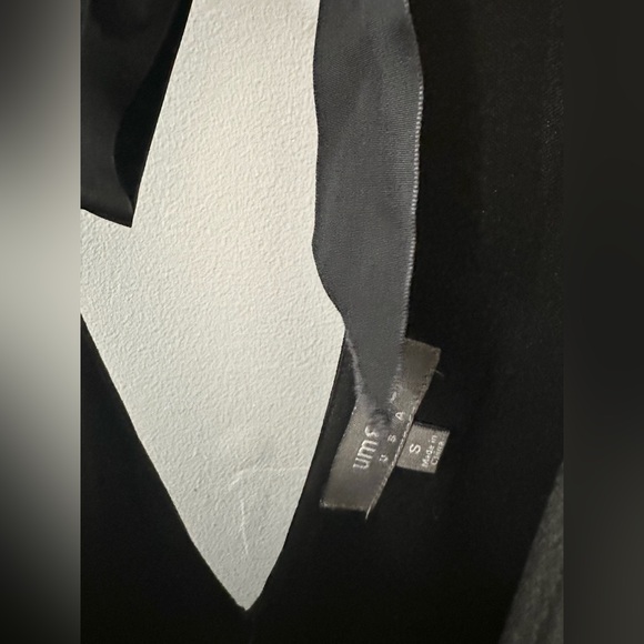 Umgee Long Sleeve Crochet Trim Dress Black Size Small - Picture 4 of 5